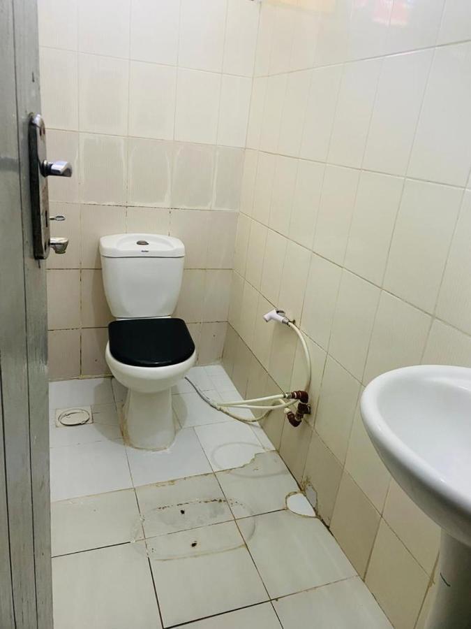 Mikocheni Home Stay Darüsselam Dış mekan fotoğraf